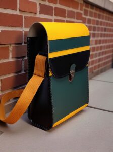 sacoche cuir maroquinerie artisanale lyon