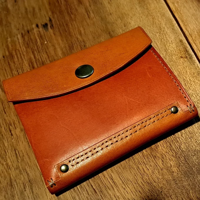 porte-feuille artisanal maroquinerie cuir végétal